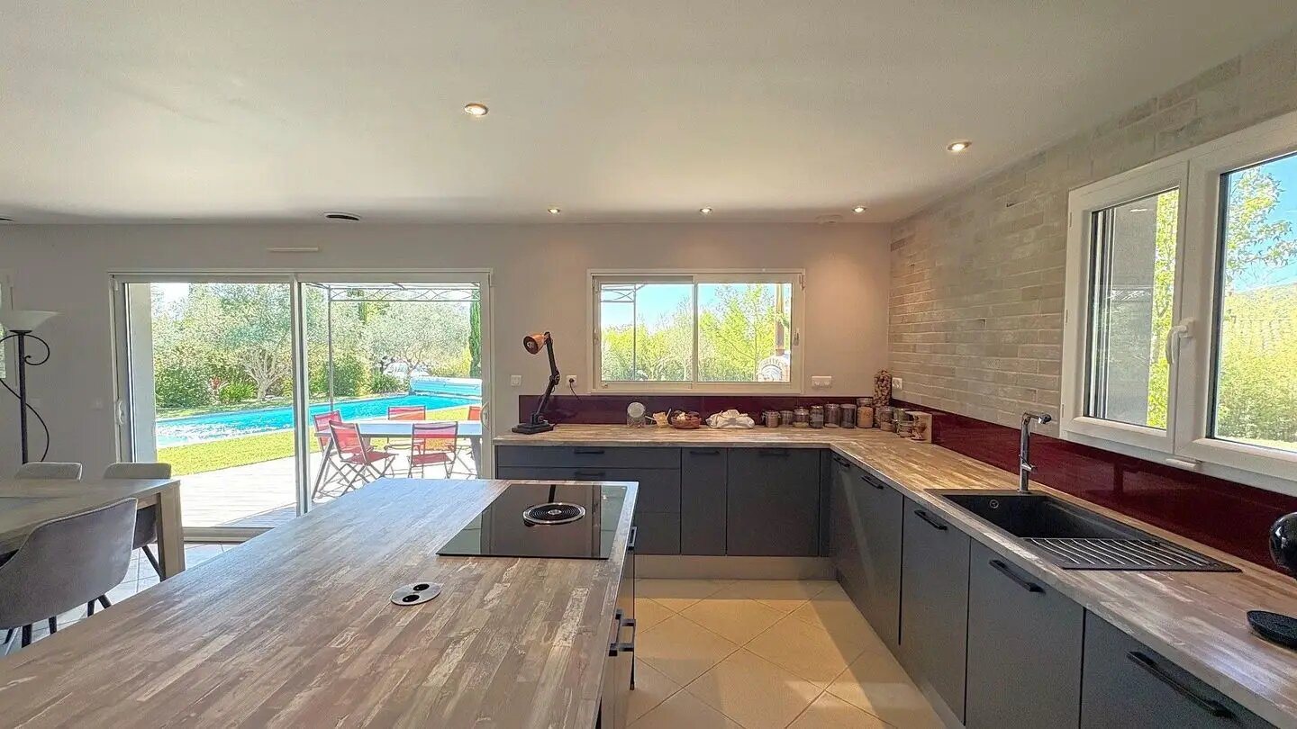 Maison à vendre, 140m², Saint-Montan