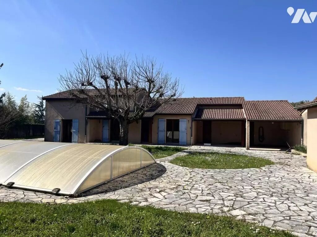 Maison à vendre, 168m², Cliousclat