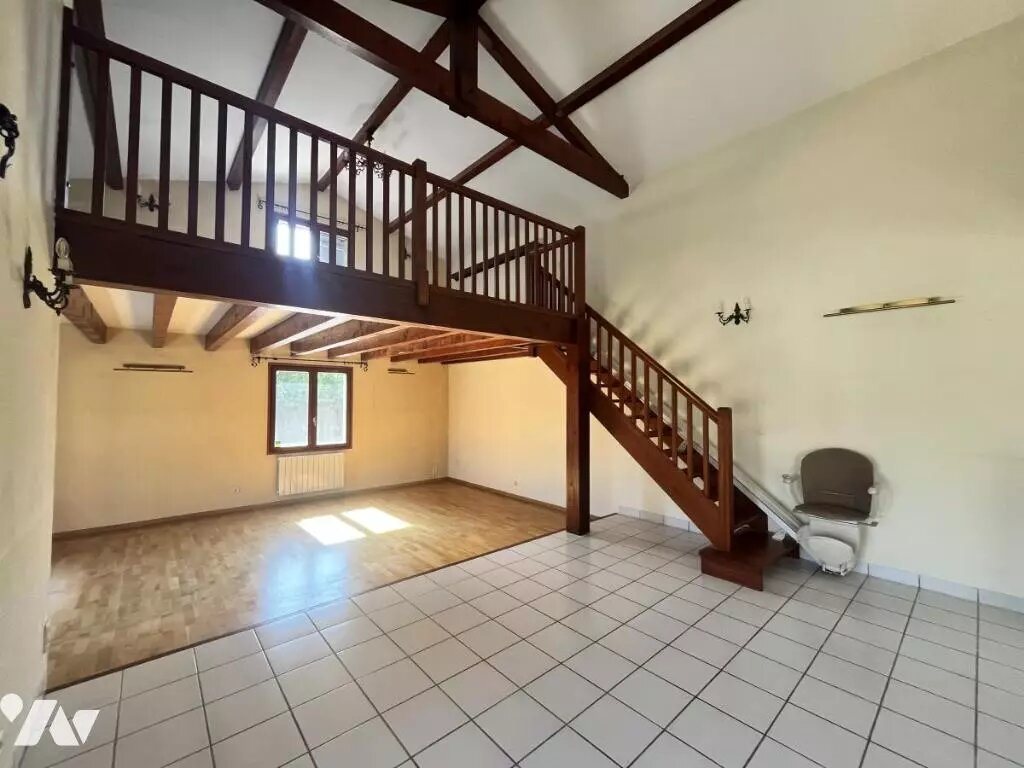 Maison à vendre, 168m², Cliousclat