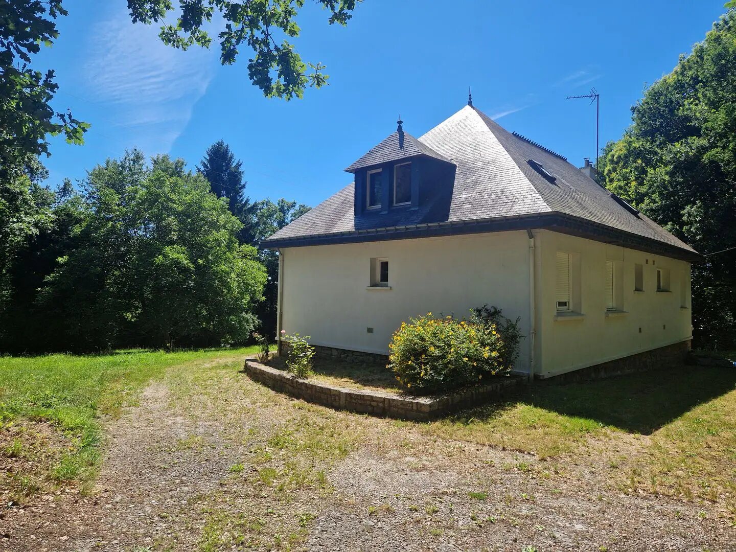 Maison à vendre, 143m², Saint-Thuriau