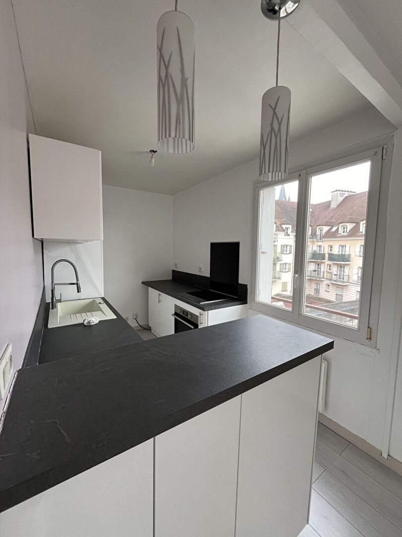 Appartement à louer, 45m², Brie-Comte-Robert