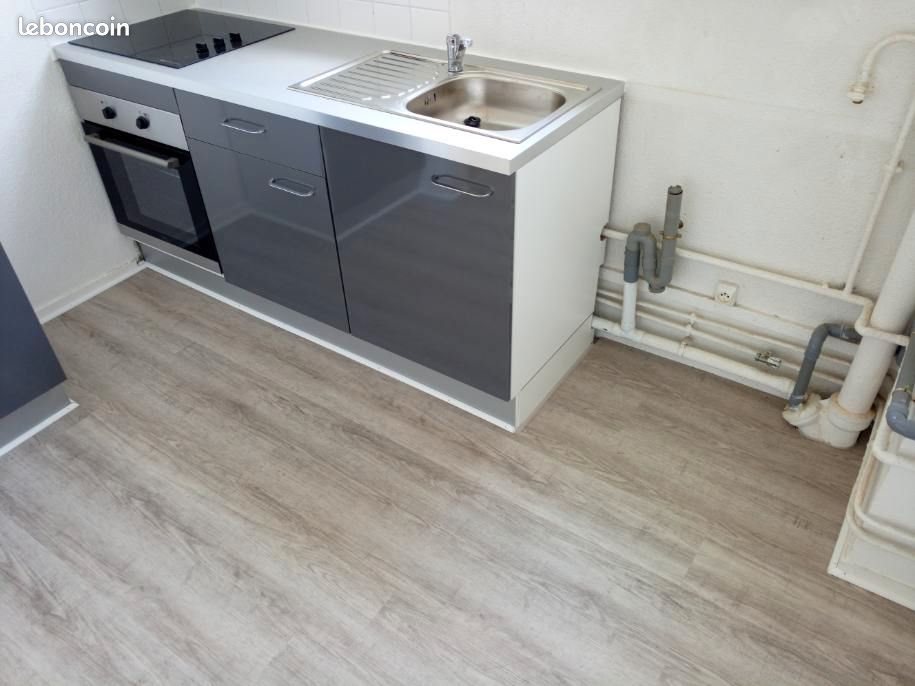Appartement à louer, 70m², Le Manoir