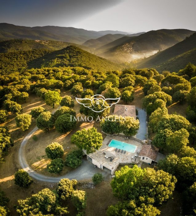 Maison à vendre, 163m², Saint-Pons-de-Thomières