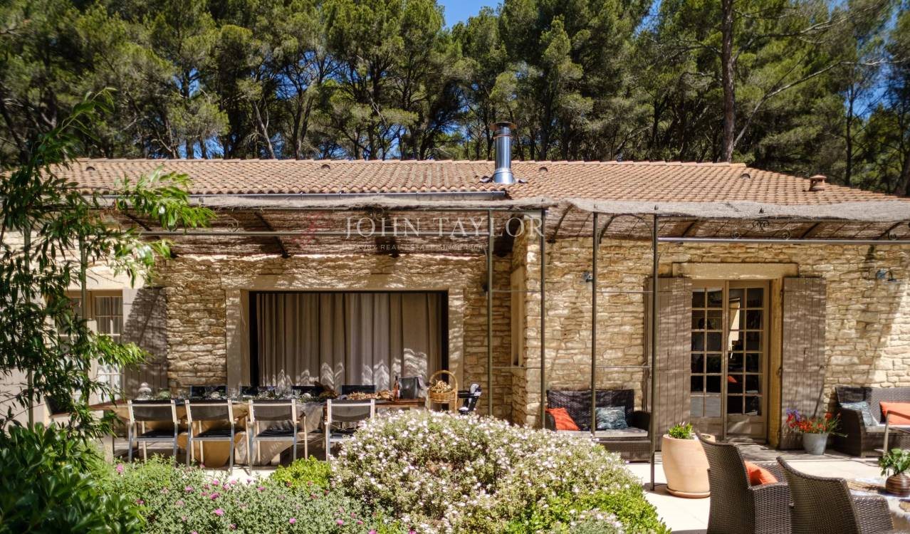 Maison à vendre, 150m², Pernes-les-Fontaines