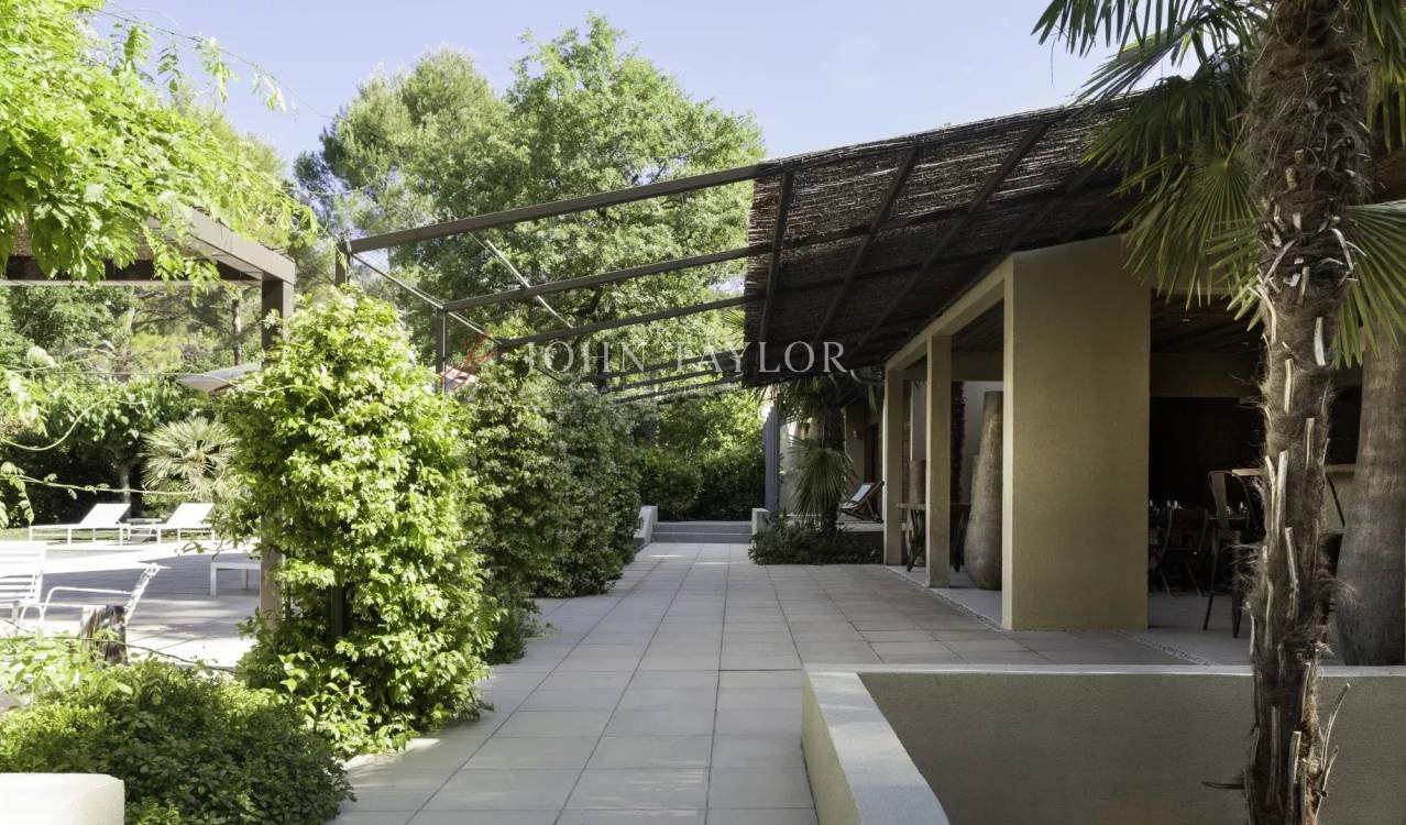 Maison à vendre, 313m², Pernes-les-Fontaines