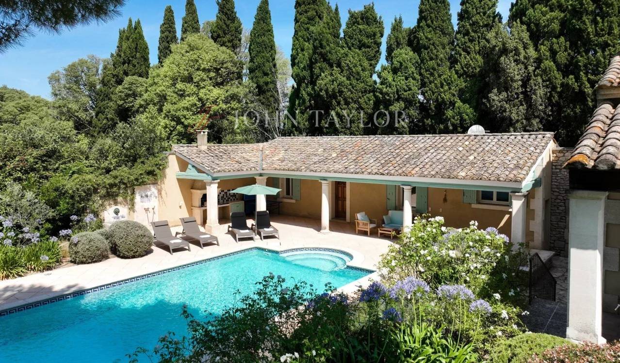 Maison à vendre, 280m², Saint-Rémy-de-Provence