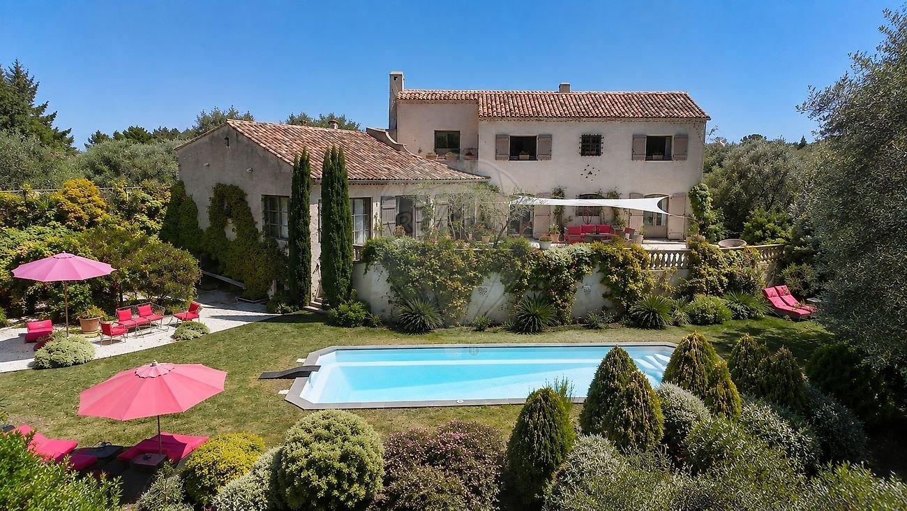 Maison à vendre, 318m², La Roquette-sur-Var