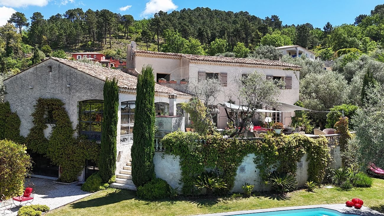 Maison à vendre, 318m², La Roquette-sur-Var