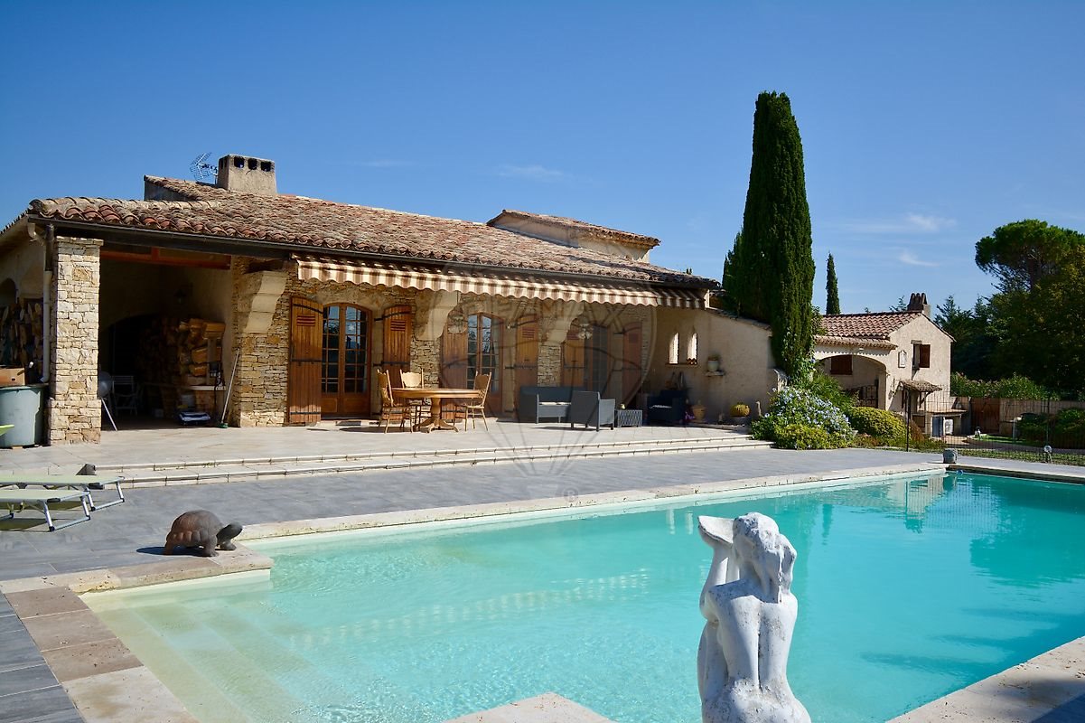 Maison à vendre, 250m², Le Muy