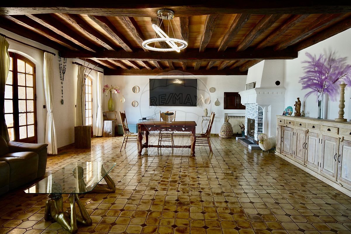 Maison à vendre, 250m², Le Muy