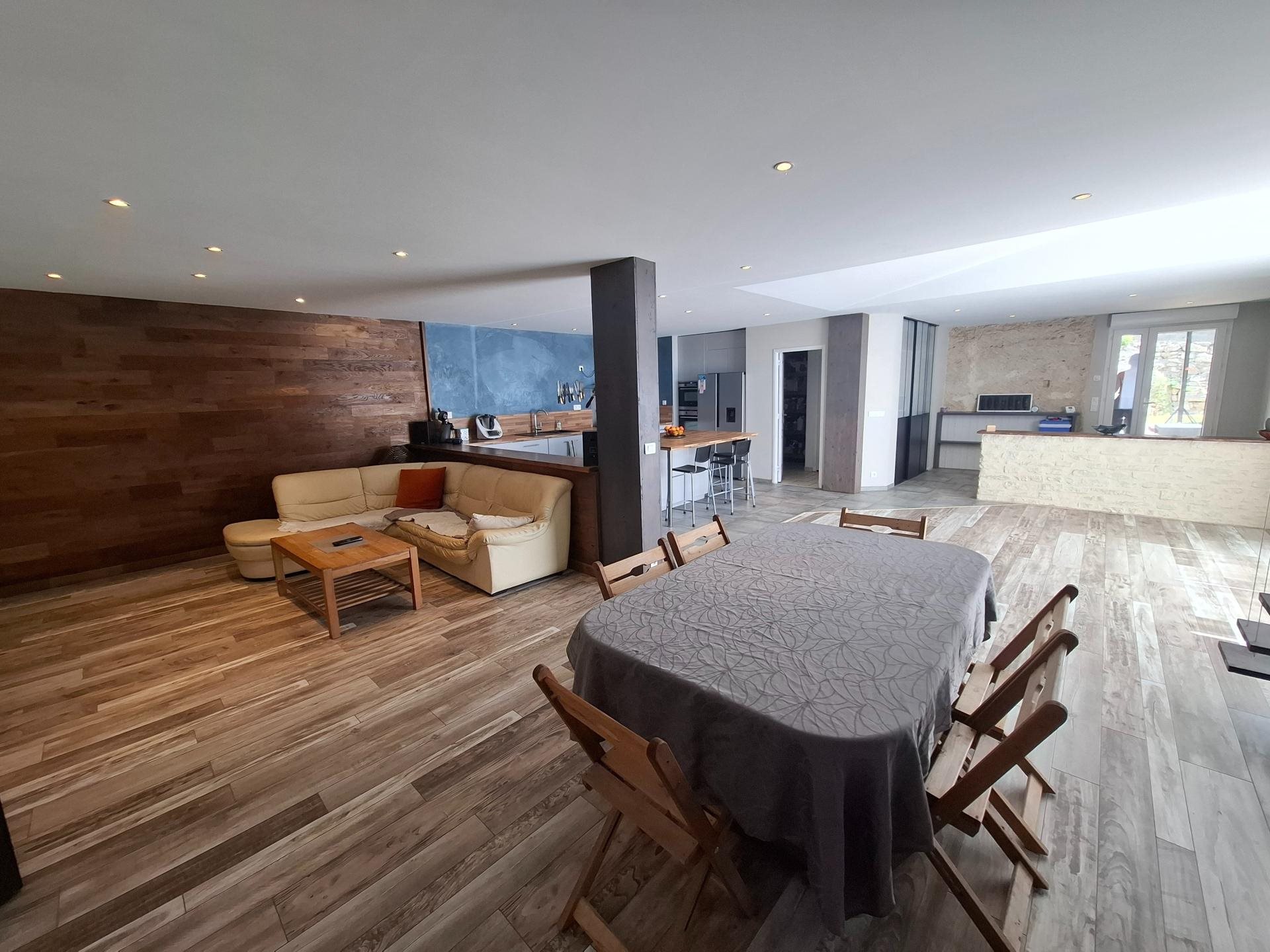 Maison à vendre, 291m², Valence-sur-Baïse