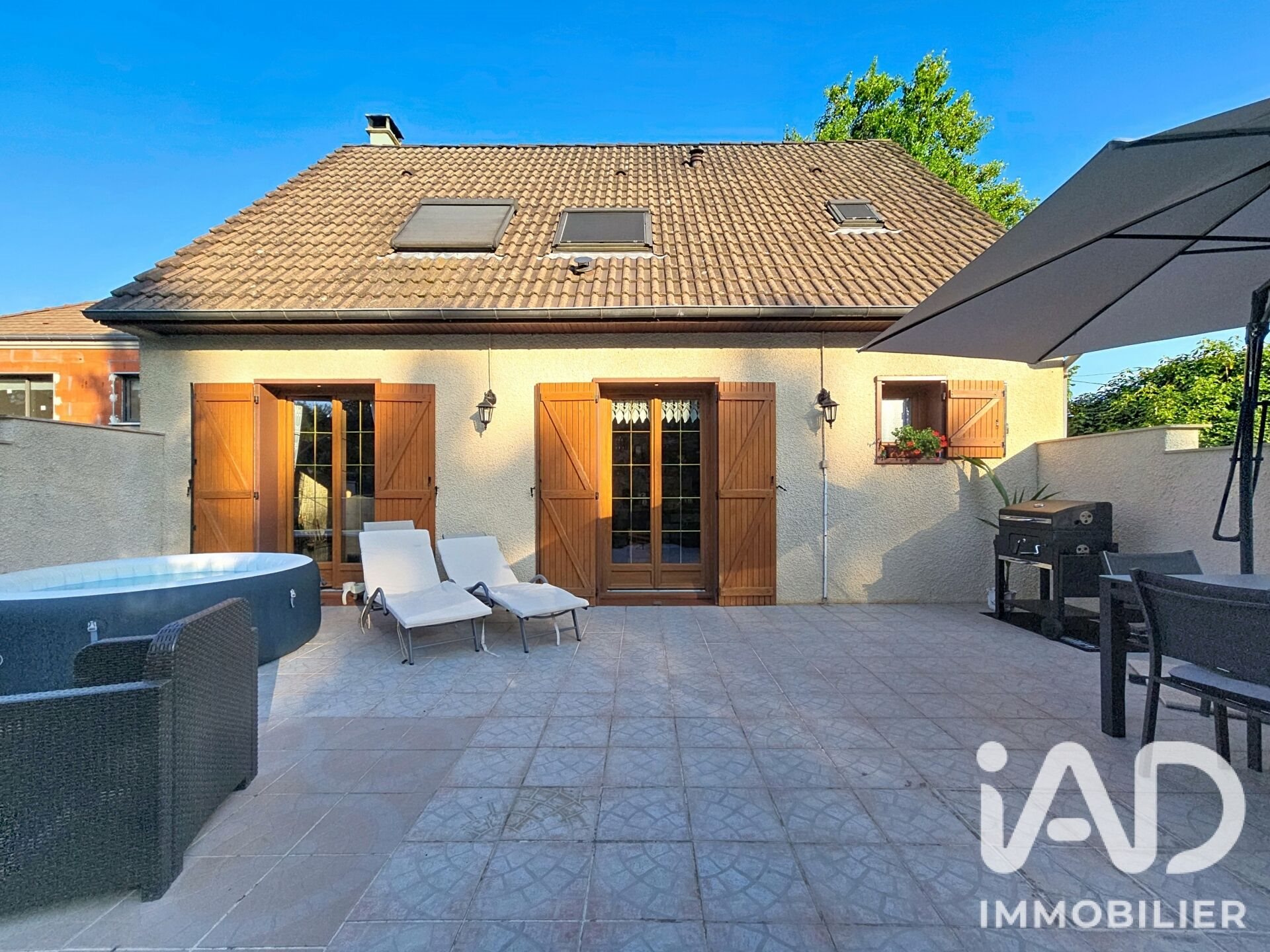 Maison à vendre, 95m², Mandres-les-Roses