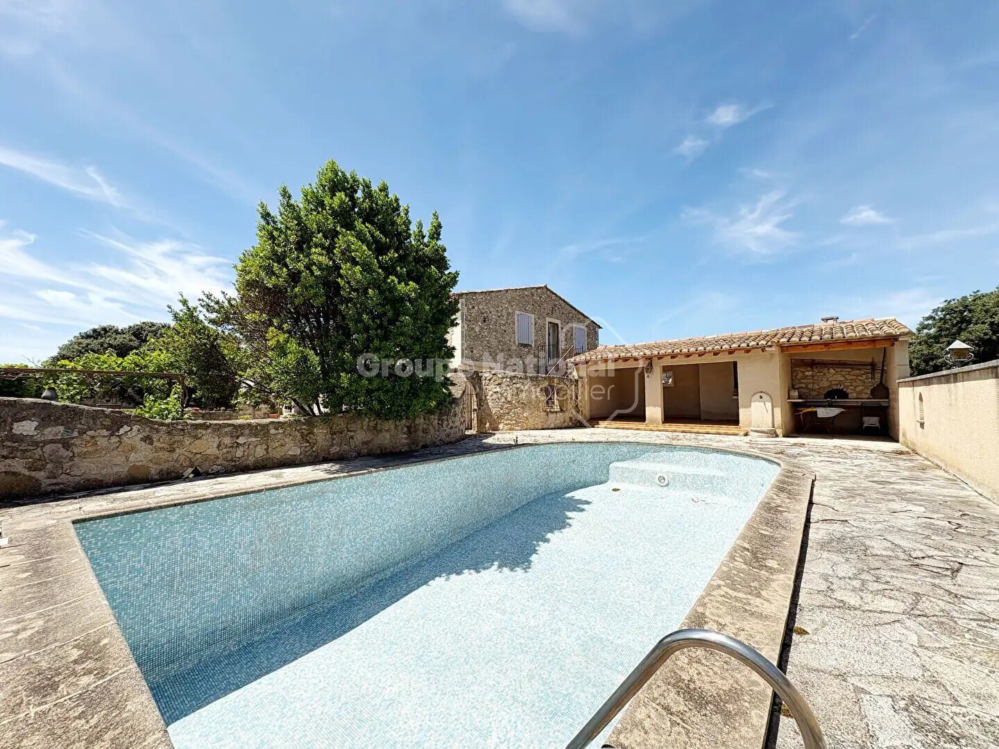 Maison à vendre, 270m², Aureille
