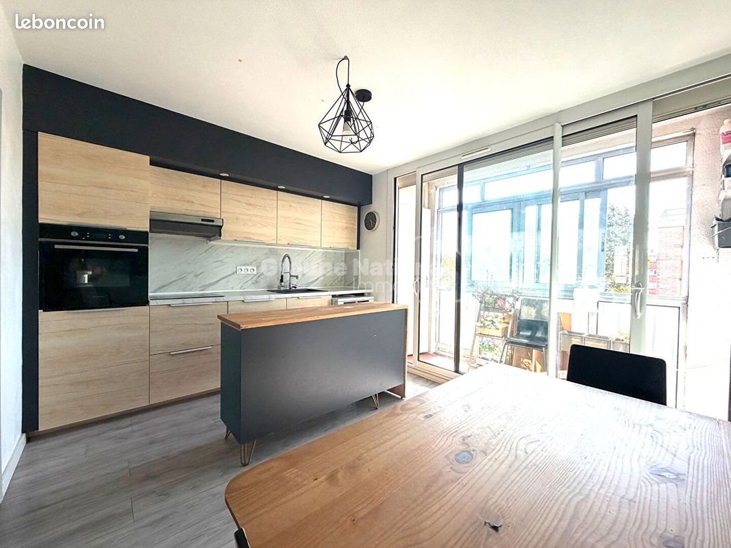 Appartement à louer, 85m², Miramas