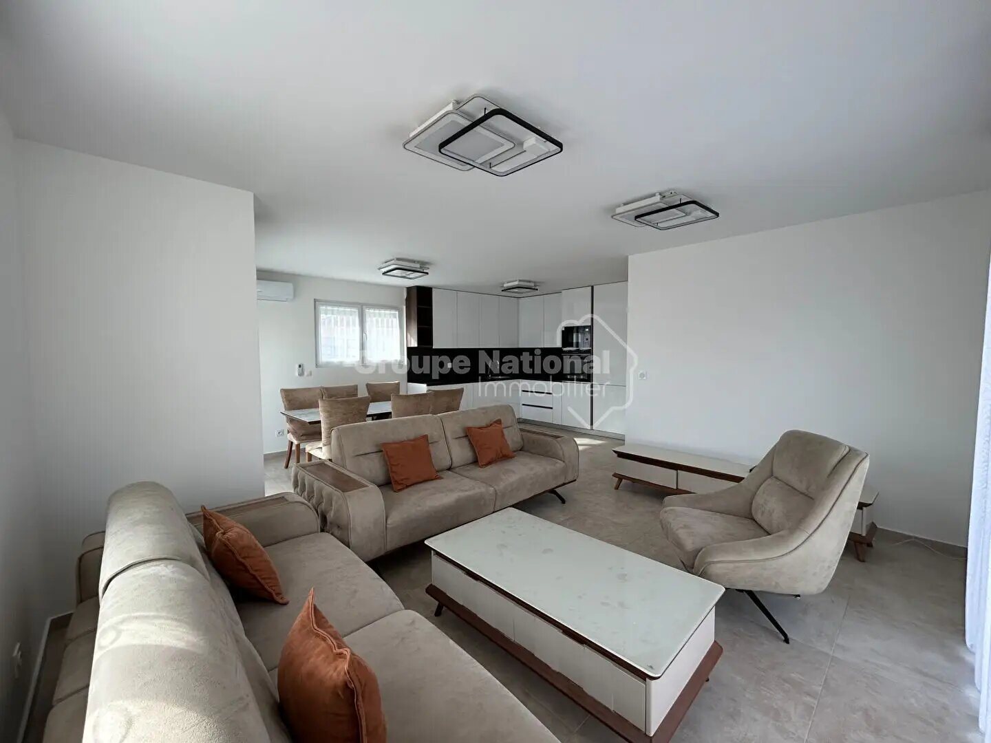Appartement à louer, 74m², Miramas
