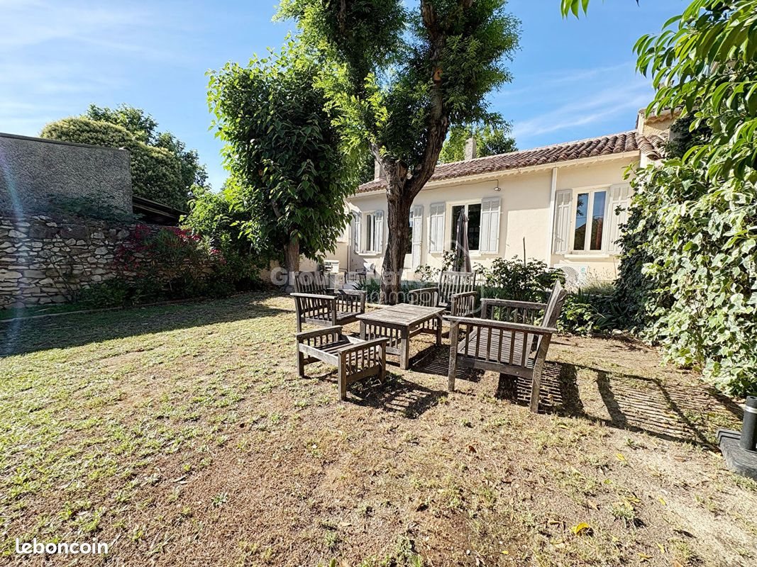 Maison à vendre, 100m², Sénas