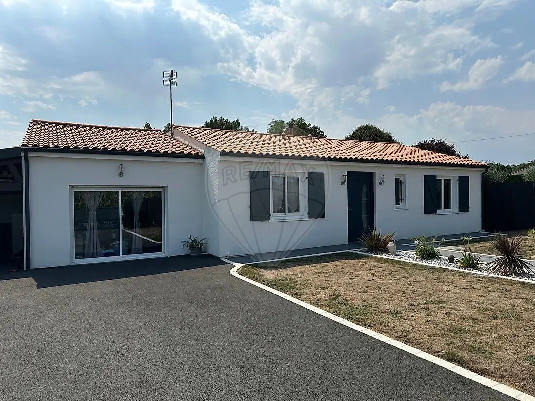 Maison à vendre, 148m², La Clisse