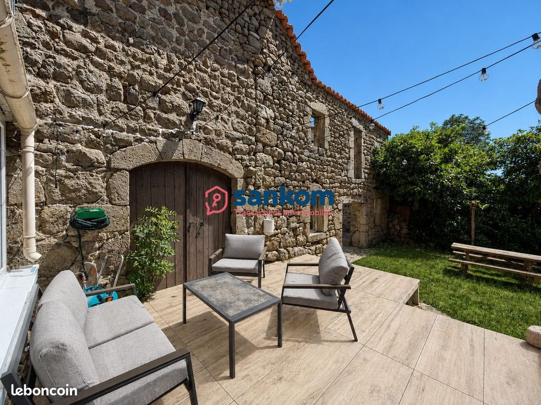 Maison à vendre, 90m², Chomelix