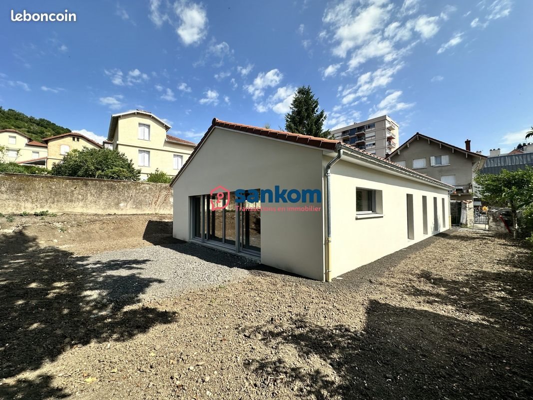 Maison à vendre, 125m², Vals-près-le-Puy