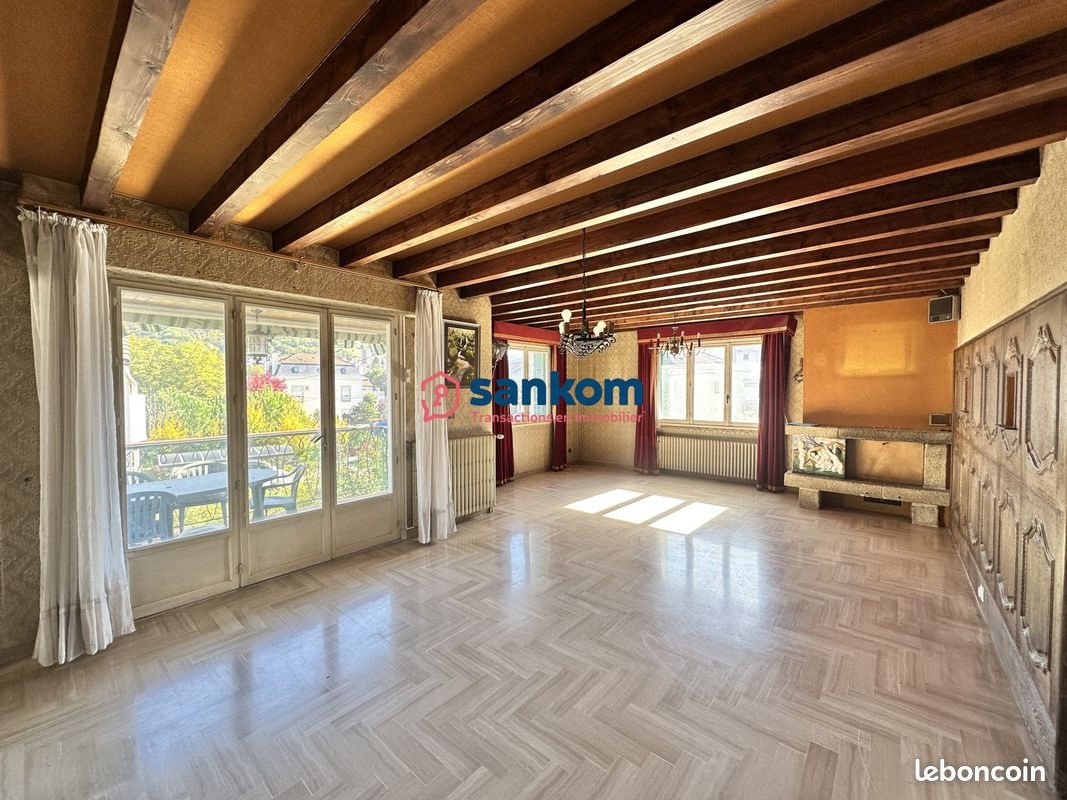 Maison à vendre, 164m², Vals-près-le-Puy