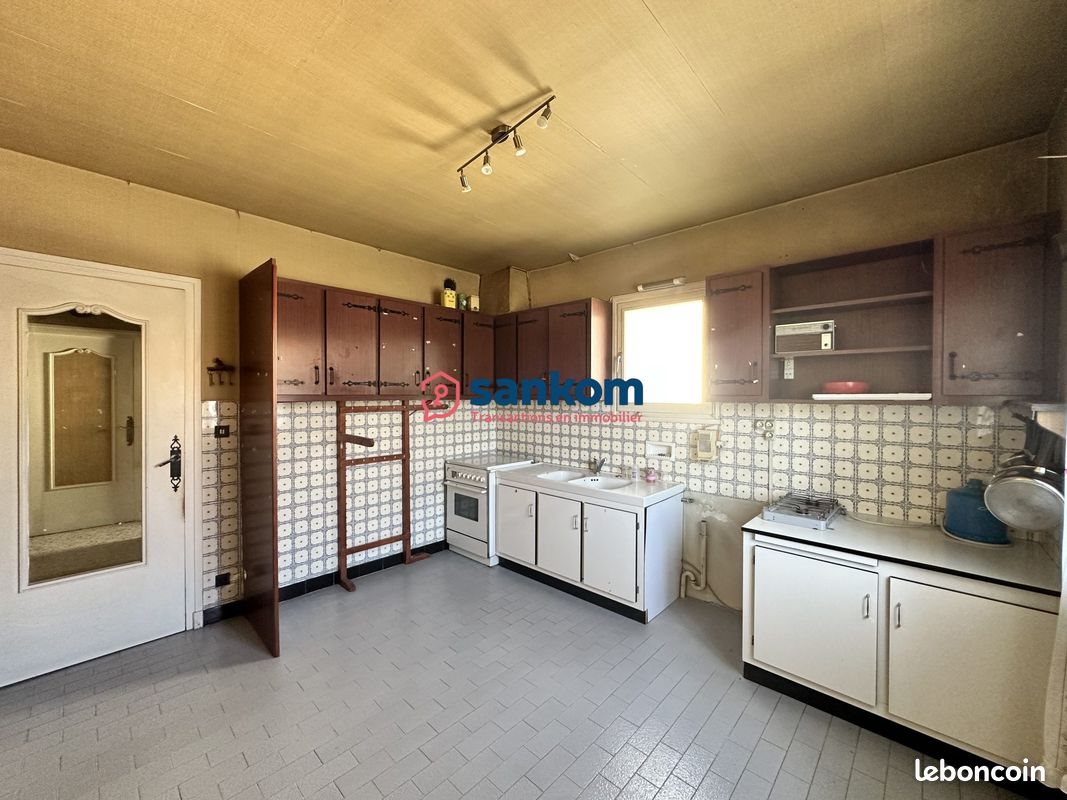 Maison à vendre, 164m², Vals-près-le-Puy