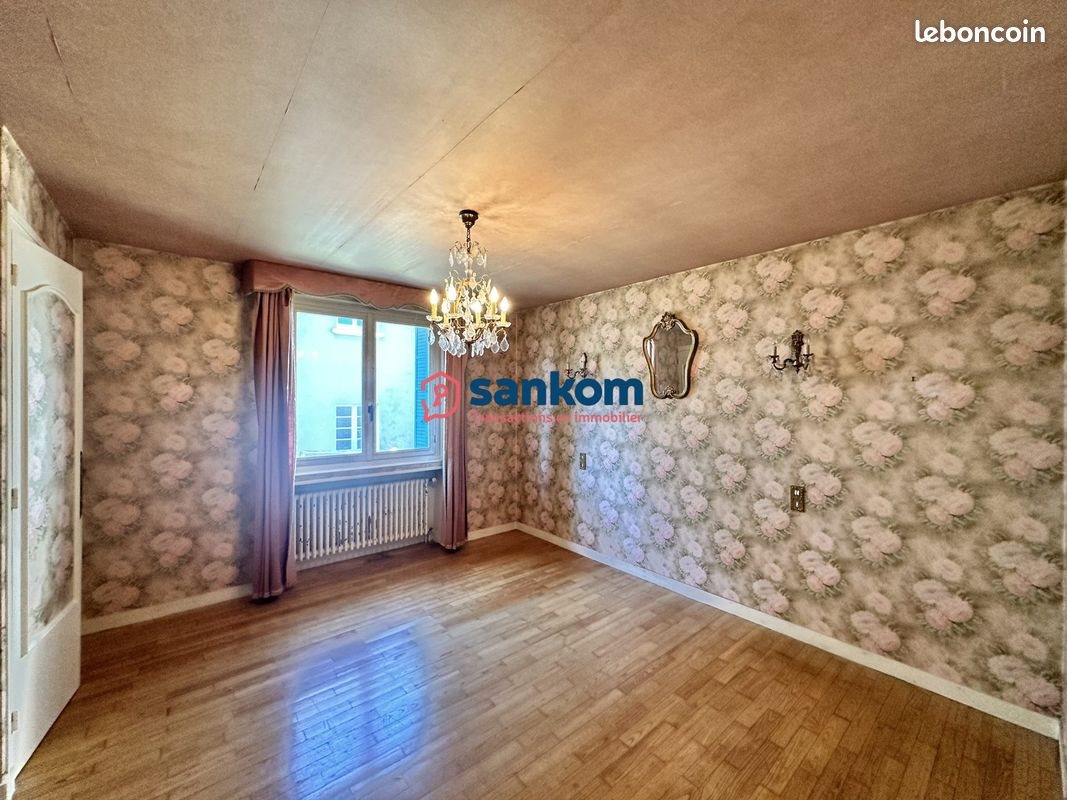 Maison à vendre, 164m², Vals-près-le-Puy
