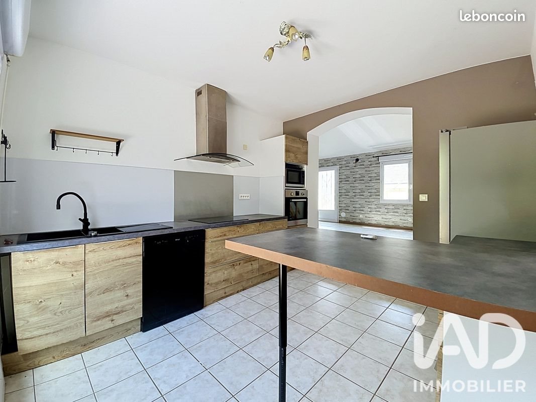 Maison à vendre, 91m², Grandchamp-des-Fontaines