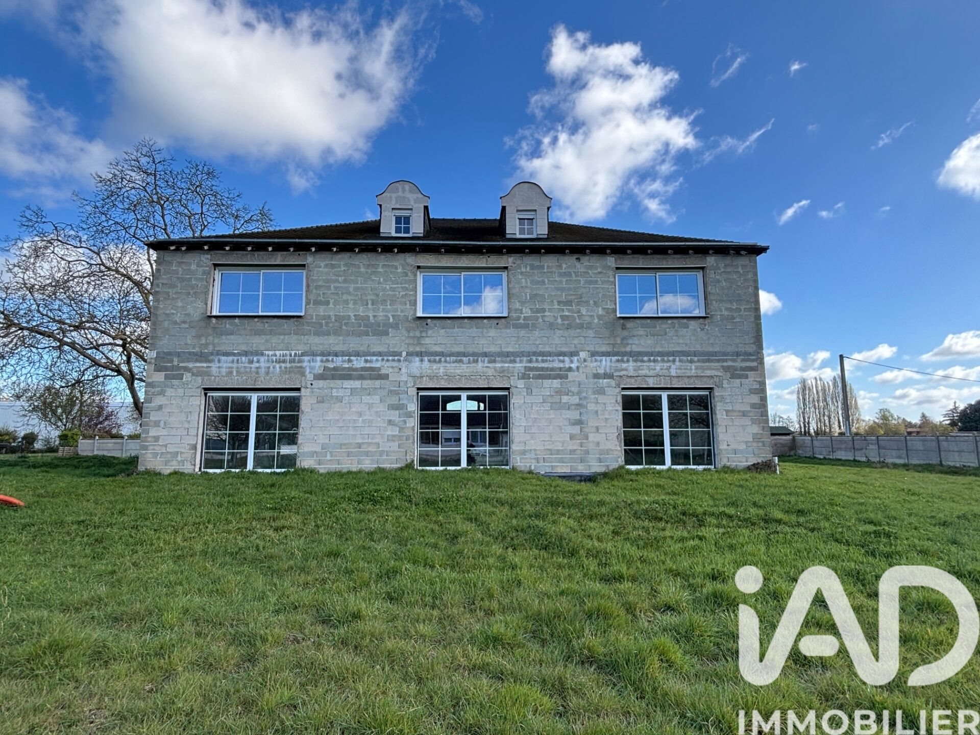 Maison à vendre, 330m², Saint-Lubin-des-Joncherets