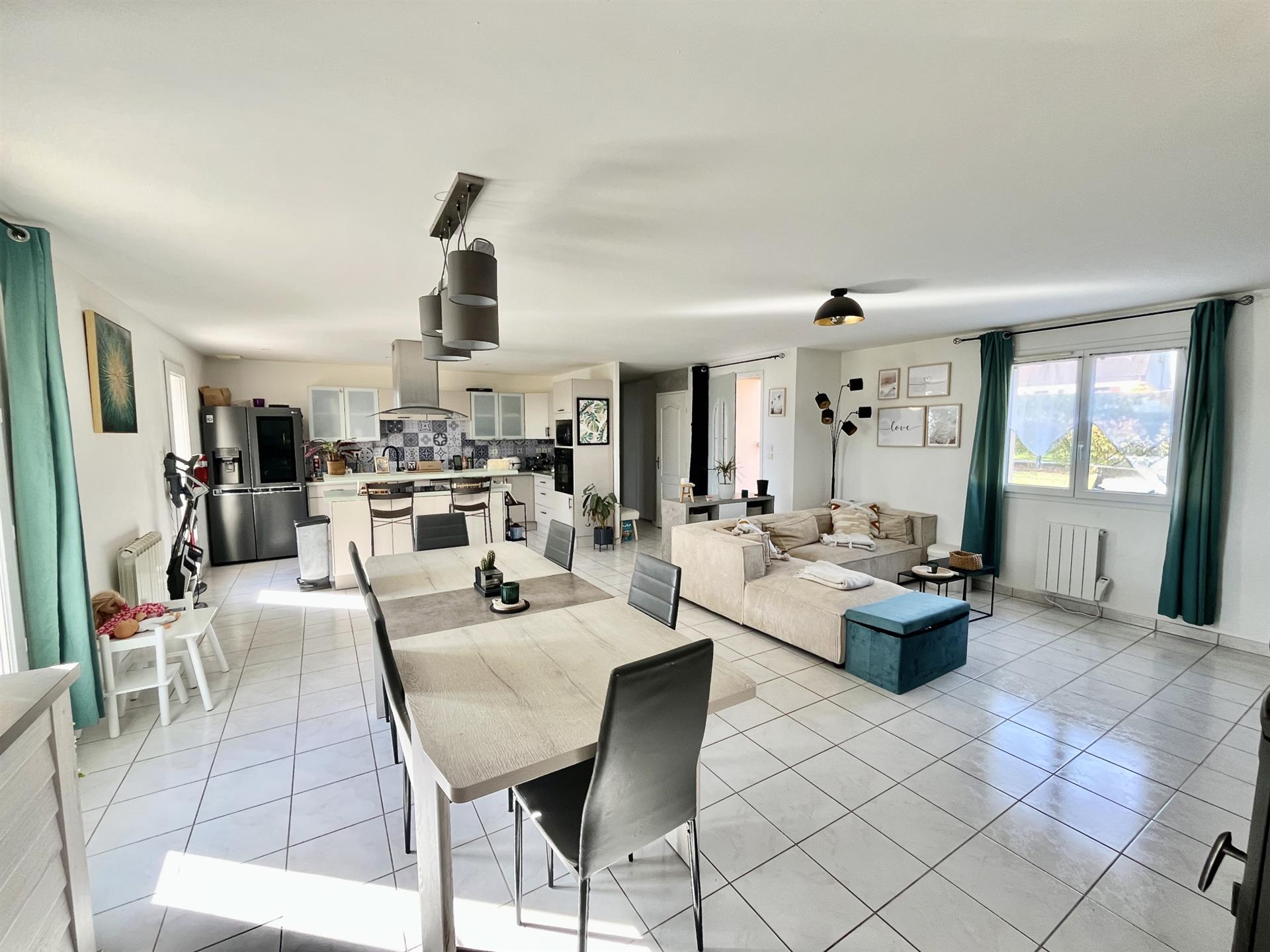 Maison à vendre, 102m², Villeneuve-la-Lionne