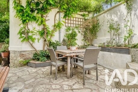 Maison à louer, 117m², Bougival