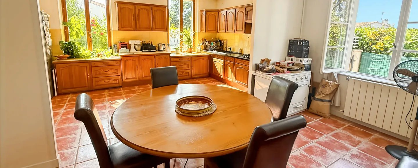 Maison à vendre, 280m², Boé