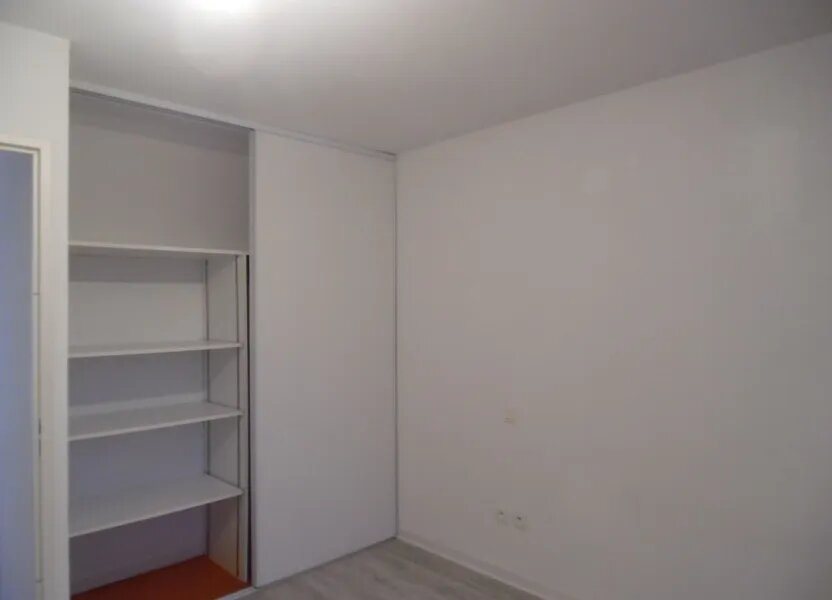 Maison à louer, 82m², Lafox