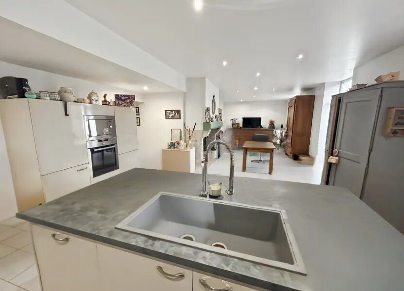 Maison à vendre, 201m², Sainte-Colombe-en-Bruilhois