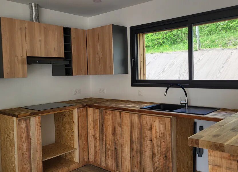 Maison à louer, 97m², Bajamont