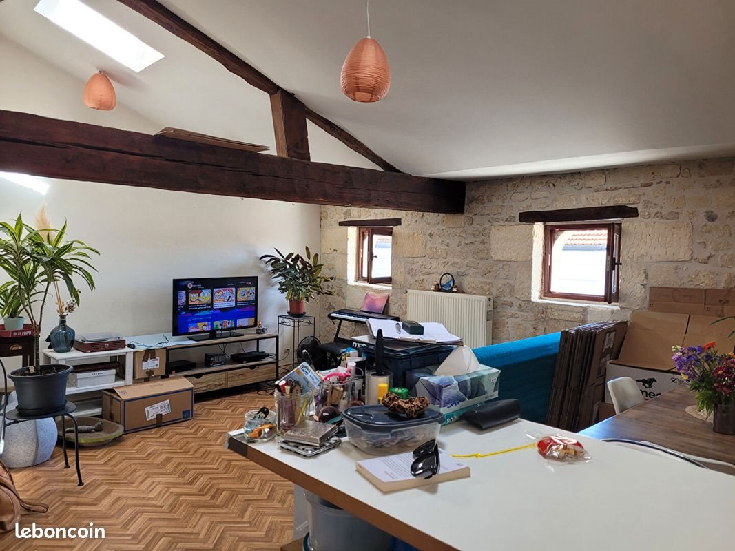 Appartement à louer, 58m², Rochefort