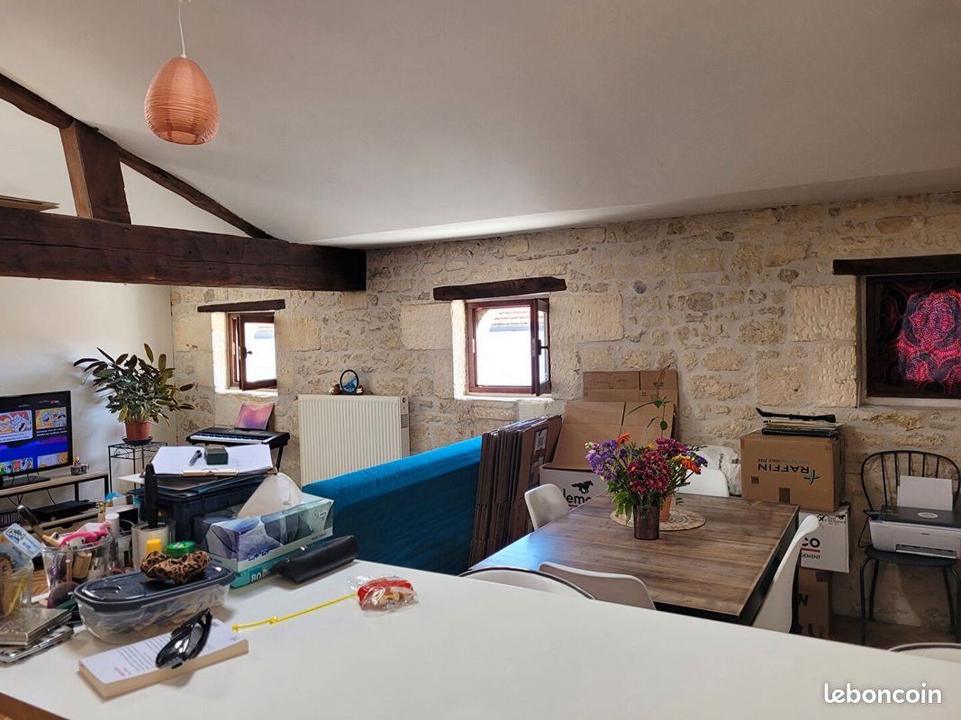 Appartement à louer, 58m², Rochefort