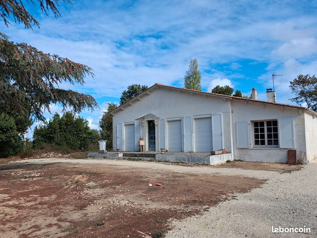 Maison à vendre, 108m², Échillais