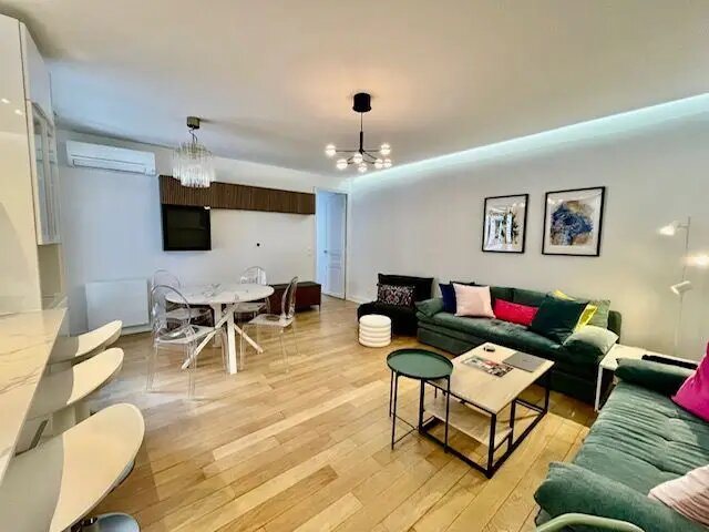 Appartement à louer, 87m², Paris 16ème