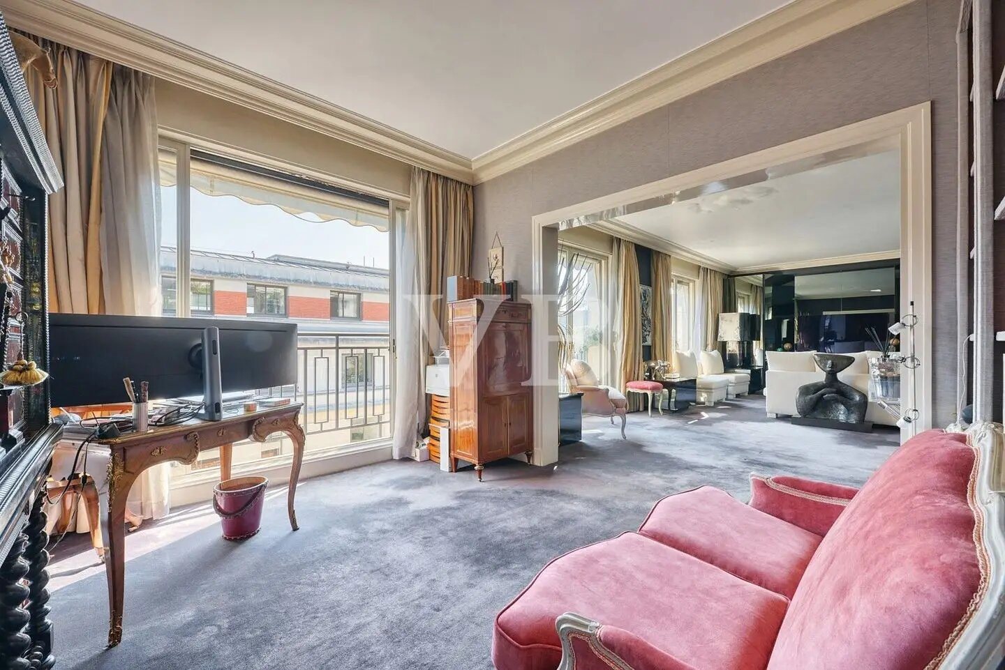 Appartement à louer, 144m², Paris 8ème