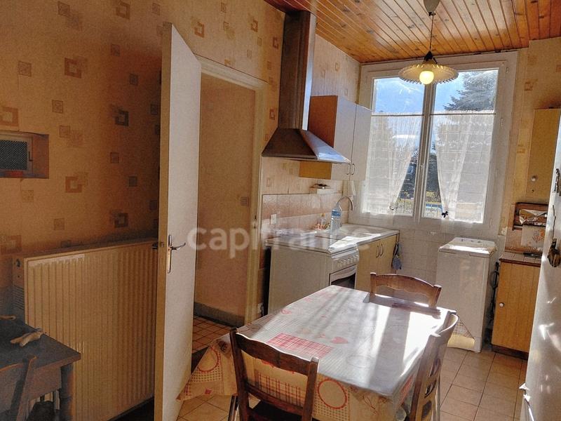 Maison à vendre, 128m², Lathus-Saint-Rémy