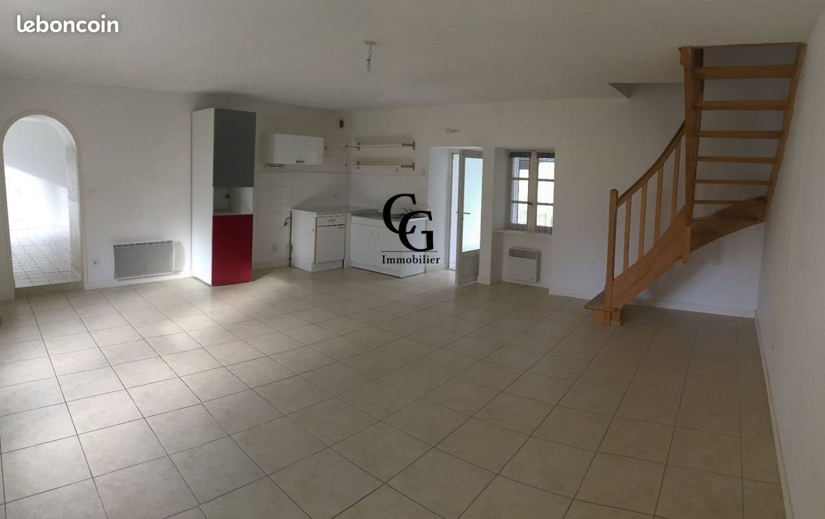 Maison à louer, 83m², Pont-Saint-Martin