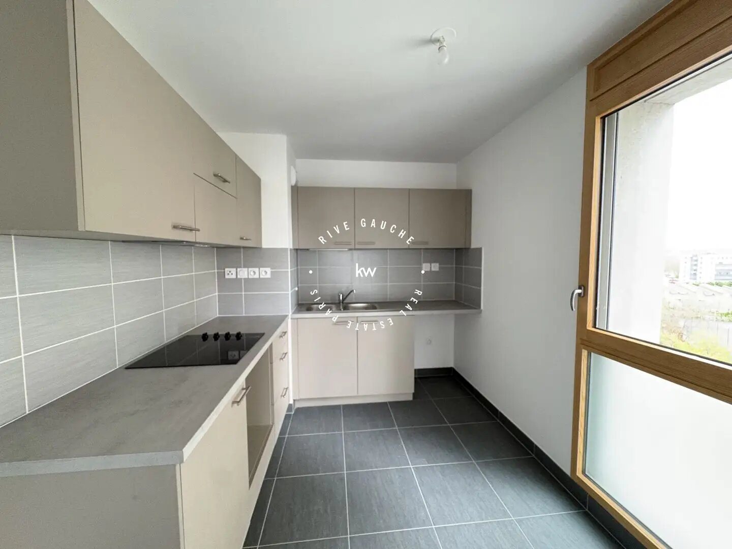 Appartement à louer, 107m², Colombes