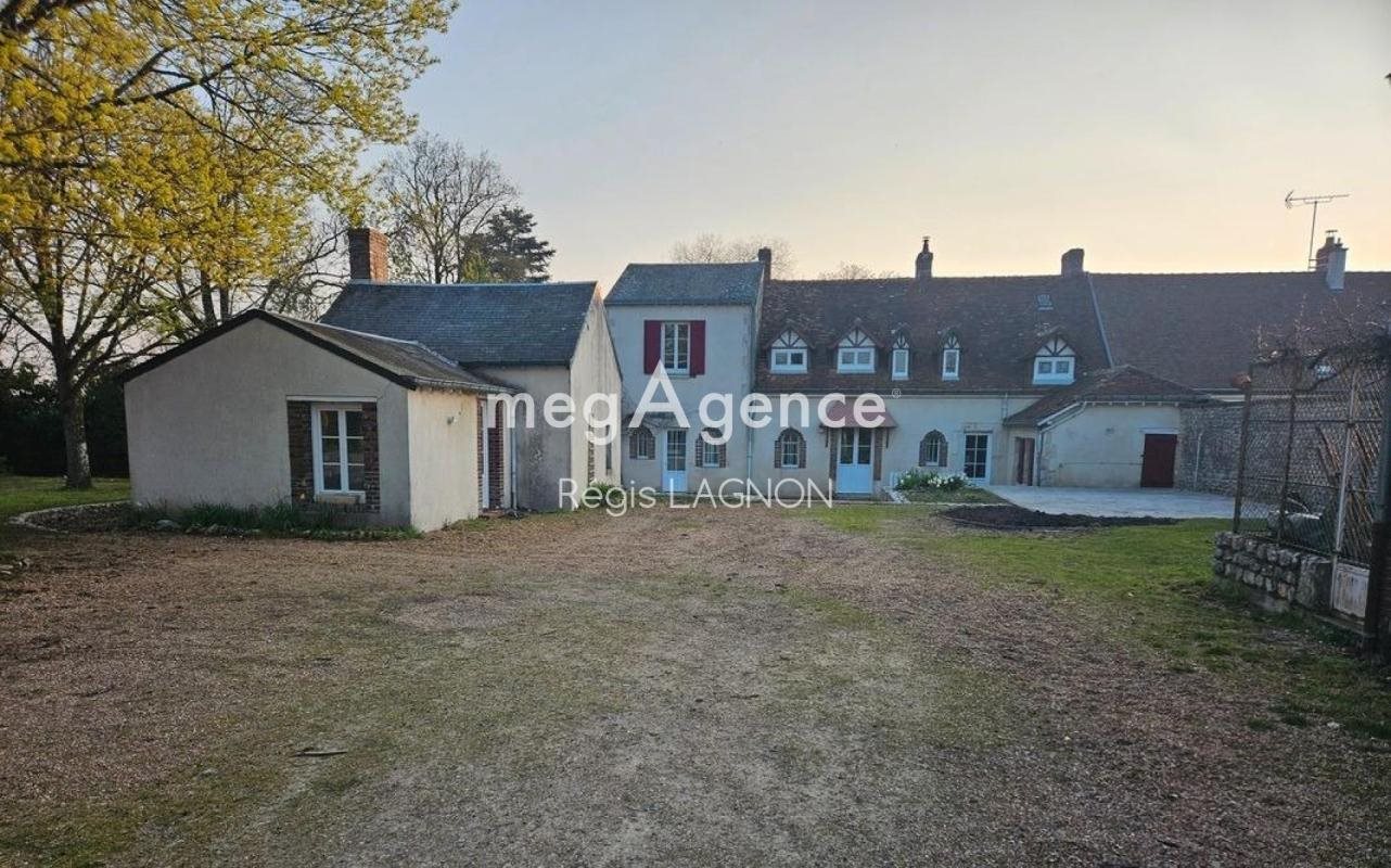 Maison à vendre, 213m², Cloyes-les-Trois-Rivières
