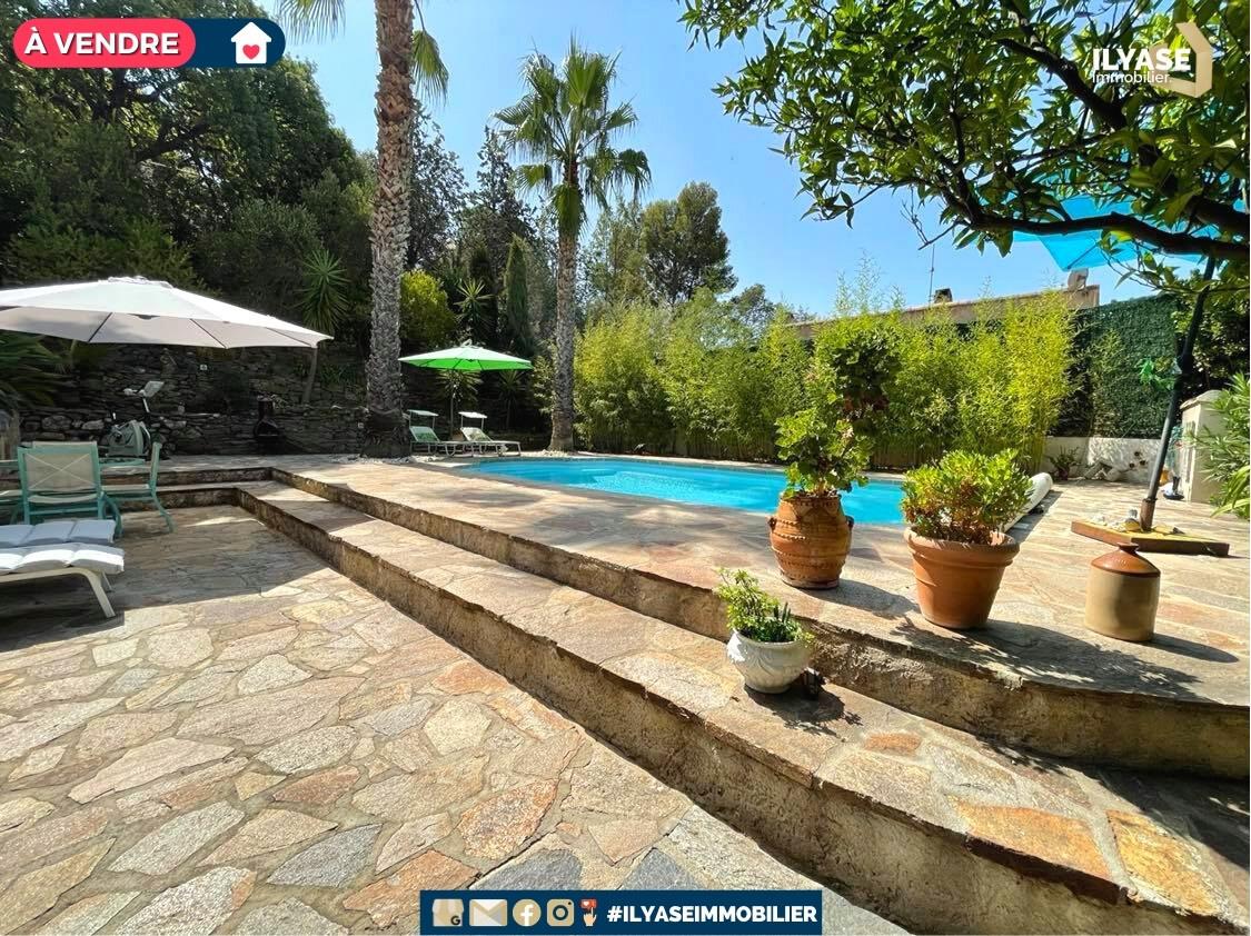 Maison à vendre, 150m², Le Lavandou