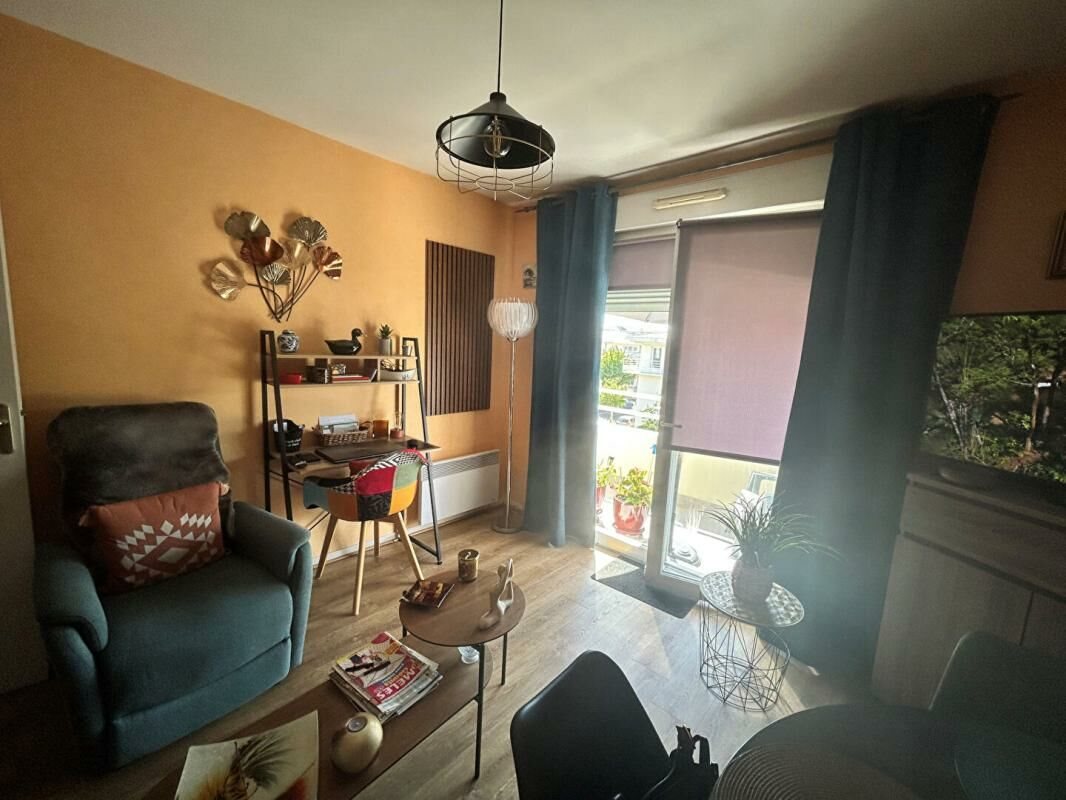 Appartement à louer, 28m², Caen