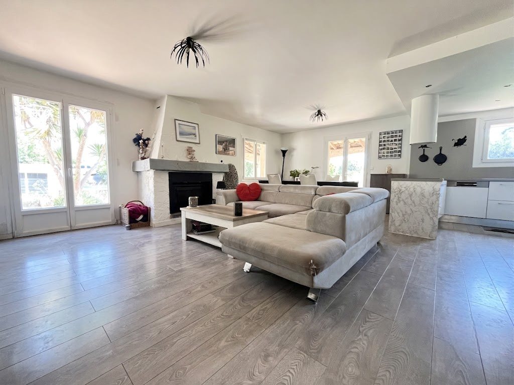 Maison à vendre, 83m², Carros