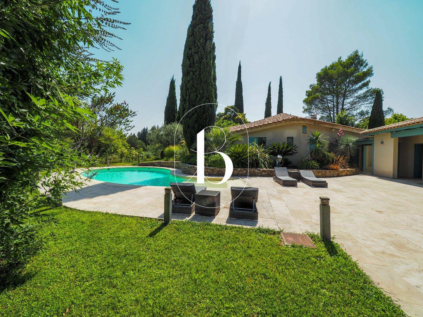 Maison à vendre, 180m², Uzès