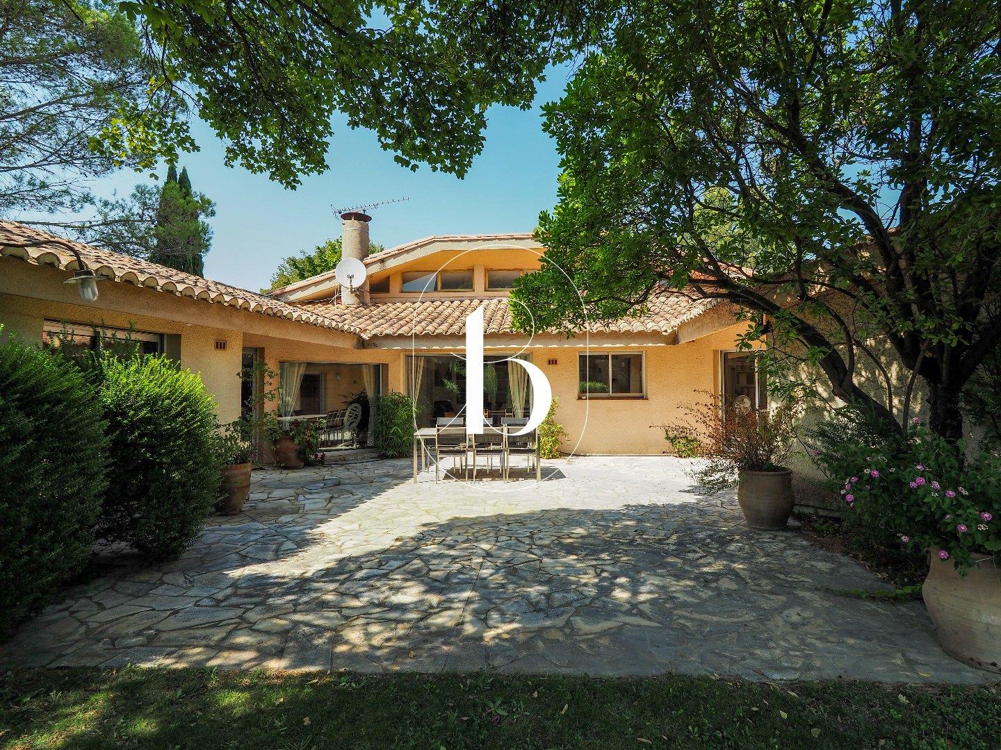 Maison à vendre, 180m², Uzès