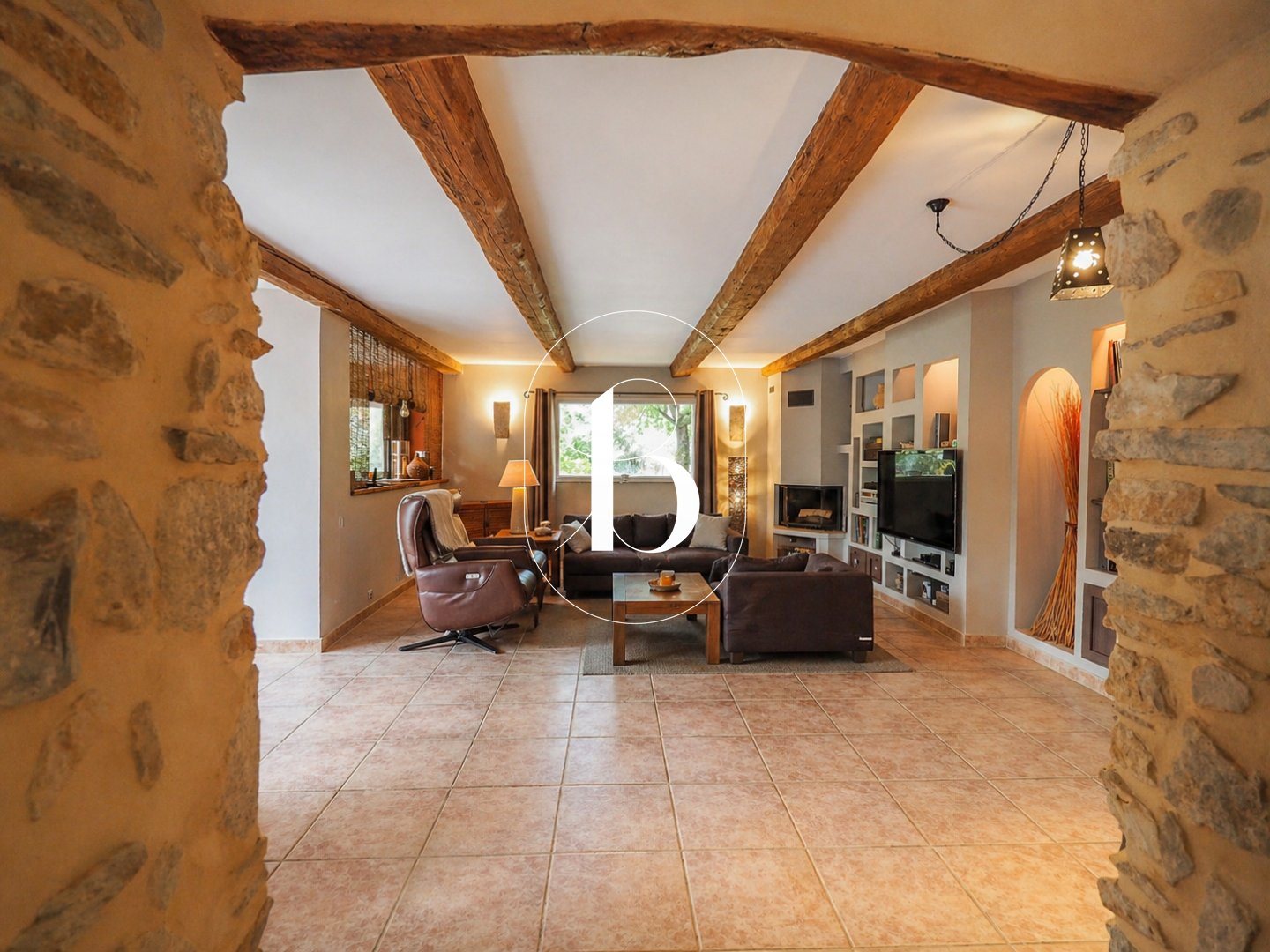 Maison à vendre, 260m², Laudun-l'Ardoise