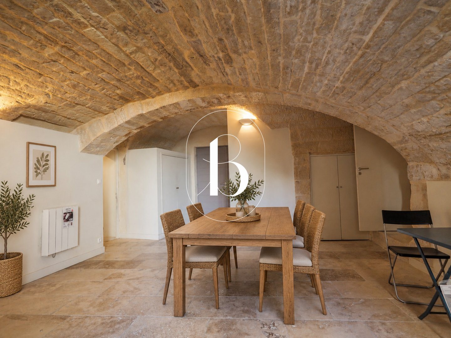 Appartement à vendre, 56m², Uzès